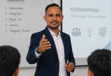 ustam Mukadar, S.H., M.H. Praktisi Hukum dari Law Firm Advocate Wisdom Service