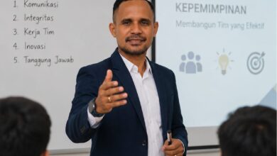 ustam Mukadar, S.H., M.H. Praktisi Hukum dari Law Firm Advocate Wisdom Service